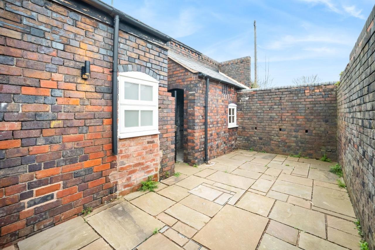 Beautiful Waterside Apartment - Parking - Perry Barr - Top Rated Birmingham Esterno foto