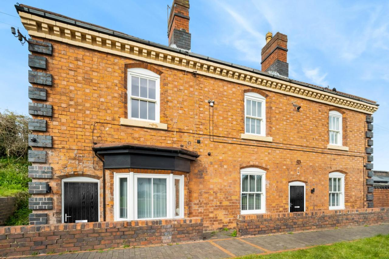 Beautiful Waterside Apartment - Parking - Perry Barr - Top Rated Birmingham Esterno foto